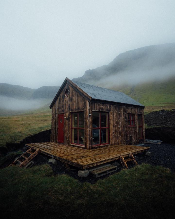 Mulafossur Cottage No 3 By Famous Waterfall In Gasadalur Екстериор снимка